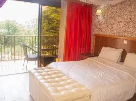 Topcliff Lodge