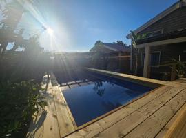 Zimmer spa in megadim, hotel in Bet Ẕevi