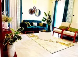 Pearlnest-Indulge in luxury at this prime oasis