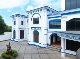 Newcastle Iloilo Hotel, ξενοδοχείο σε Iloilo City