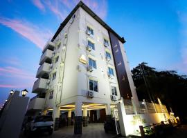 Hotel Royal International - Best Boutique Hotel Near Airport & Kamakhya Temple, hotel near Lokpriya Gopinath Bordoloi International Airport - GAU, Guwahati