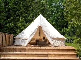 Romantic Retreat: Luxury Glamping in Northern Bruce Peninsula, Canada for Unforgettable Escapes