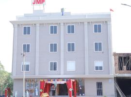 Hotel JMP, ξενοδοχείο σε Khātu