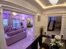 Royal Duplex