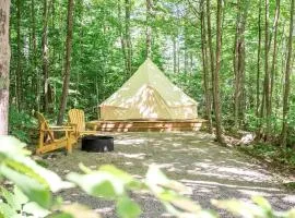 Romantic Glamping Retreat: Pretty Bell Tent near Tobermory, Canada