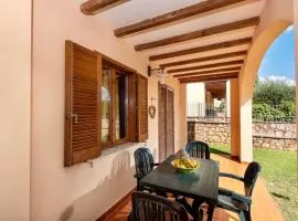Apartments 2 beds, ground floor with private outdoor area, in Residence with swimming-pool