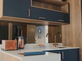 Jackton Distillery Steadings, alojamiento con cocina en Busby