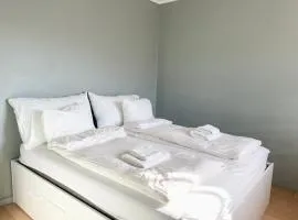 2 bedroom apartment with great views at Løkka