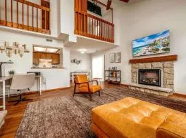 Family Friendly and quite 2 bedroom Condo Close to Fun