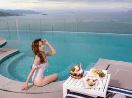 Amelia Seafront Premium Suites
