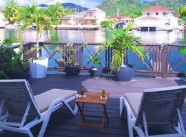 Beautifully renovated villa close to the beach