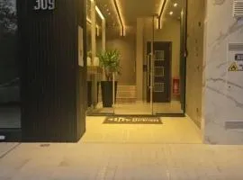 Monoambiente a estrenar, centrico con garage
