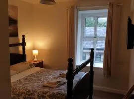 The Golden Lion Hotel