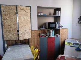 dolcecasa77, Hotel in Sannazzaro deʼ Burgondi