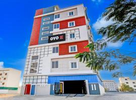 Hotel O Blue Petals, hotel in Hyderabad