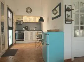 N02 Los Rosales - Studio