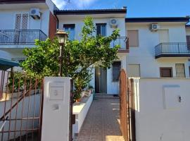 La Villetta di Odisseo，位于泰拉奇纳的酒店