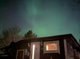 Senja - Charming cottage by the sea with terrace and fantastic view