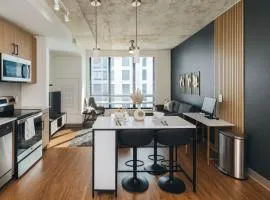 City Escape 2BR Apt with Resort Amenities