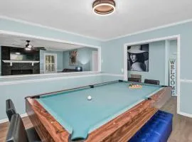 Family Cove 4BR Pool and Billiards