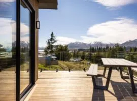 The Alpine 2-Bedroom Villa - Roam Lake Tekapo