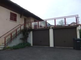 Maison près de Genève, CERN, et stations de ski, maison d'hôtes à Péron