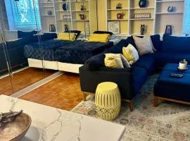 4J Cozy One Bedroom Condo Downtown Hotel District