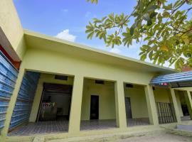 SPOT ON Apna Hotel And Restaurant, hotel en Prayagraj