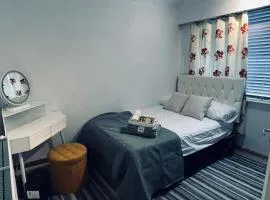 Heaton Park Flat