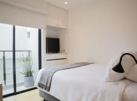 Seaside Studio 1BR near the Malecon in Miraflores