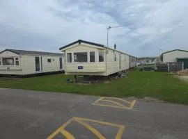 The Retreat Lido Beach - Lido Beach Prestatyn