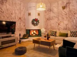 Warm & cosy 2-store 3-BR House with fireplace, living room, garden, terrace, balcony & parking 30 minutes from Warsaw Centre