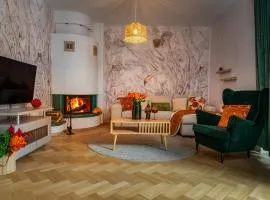 Warm & cosy 2-store 3-BR House with fireplace, living room, garden, terrace, balcony & parking 30 minutes from Warsaw Centre