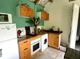 Tortuga, cozy little bungalow