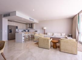 Stunning Sea Views from 3BR Penthouse F3, apartamento en Pendales