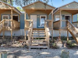 Fiddler's Restaurant and Resort, hotel din Steinhatchee