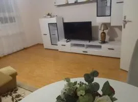 Adisaaa
