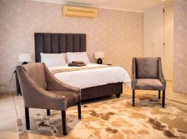 Home Away Haven, hotel in Brakpan