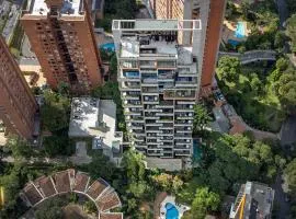 Morph 402 - Serene Getaway: Jacuzzi, AC, BBQ