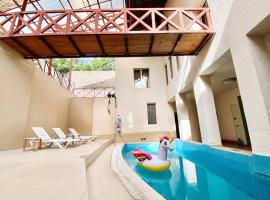 Colibring nomads, hotel in Tbilisi City