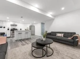 Charming 2BR Near Niagara College
