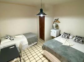 Pousada dos Artistas unidade 2, ξενοδοχείο σε Καμπίνα Γκράντε