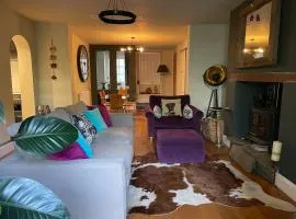 Spacious Garden Flat in Cheltenham