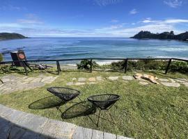 Hosteria CASA MILLER B&B FRENTE AL MAR, ξενοδοχείο σε Bahia Mansa