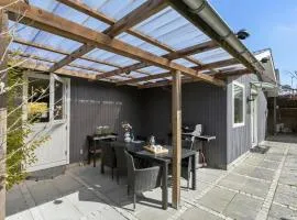 Cozy Home In Ebeltoft With Wifi