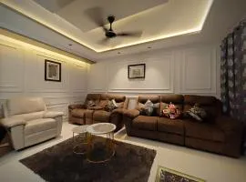 AL-MANAL 203 Luxury Suite Rooms 3BHK