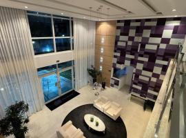 Studio Luxo JH 706 Best Location in Gleba - 1 Quarto, hotel in Londrina