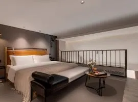 Cheens Hotel