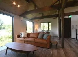 Greyton A - Brand new chic bright spacious 2BR