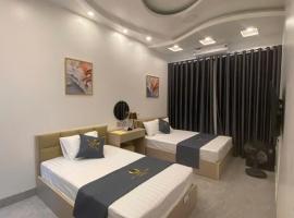 Hạ Long Xanh, love hotel en Han&oacute;i